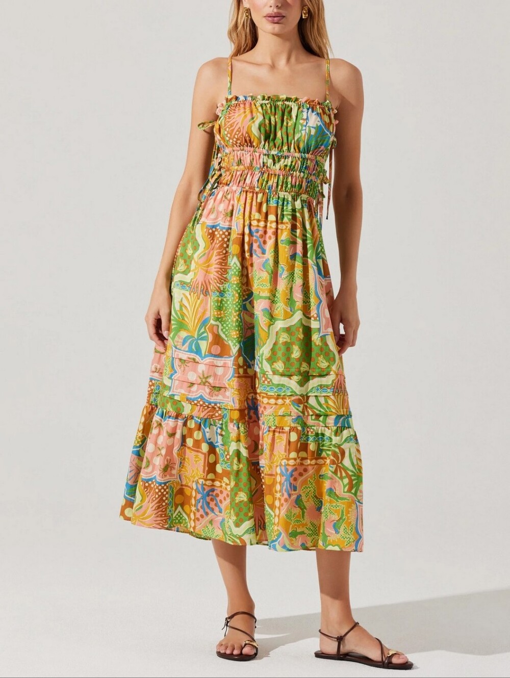 Astr Elisabeth Printed Shirred Midi Dress M